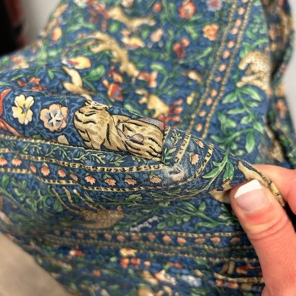 Vera Bradley retired Animal Kingdom large duffel bag tote - Picture 12 of 12